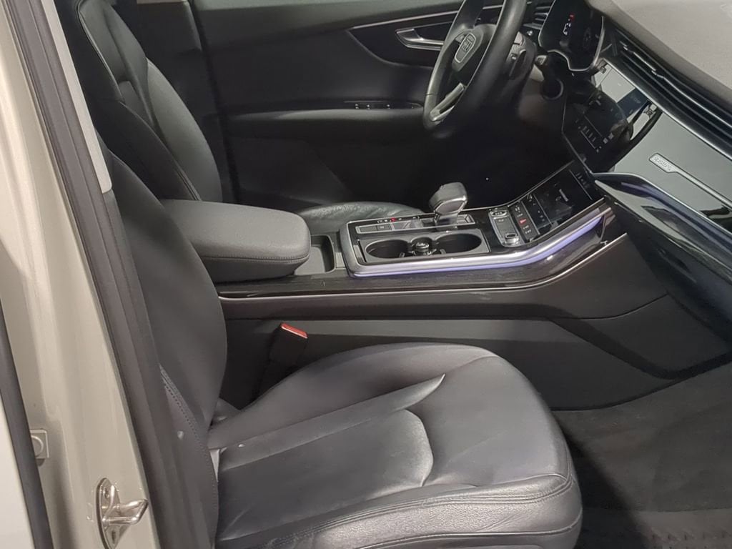 Thumbnail: 2022 Audi Q7 - 27