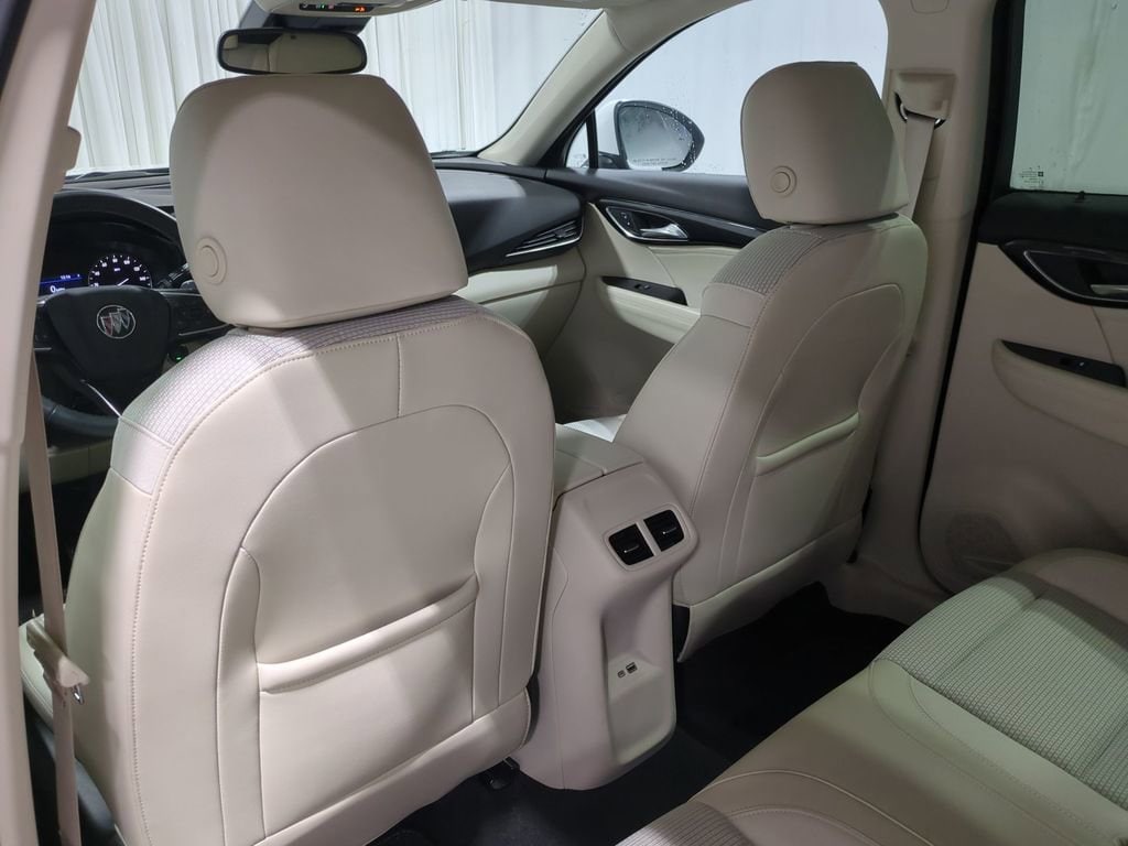 Thumbnail: 2023 Buick Envision - 22