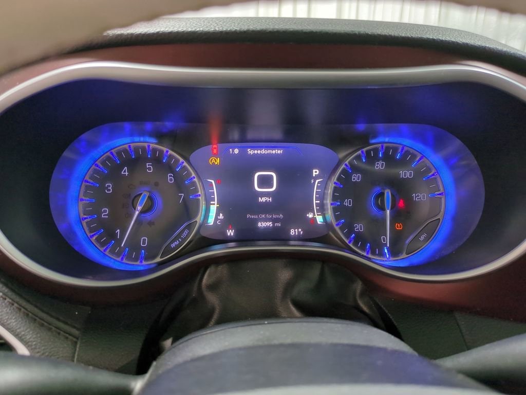 2020 Chrysler Pacifica Limited 29