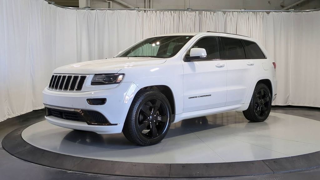 Thumbnail: 2015 Jeep Grand Cherokee - 5