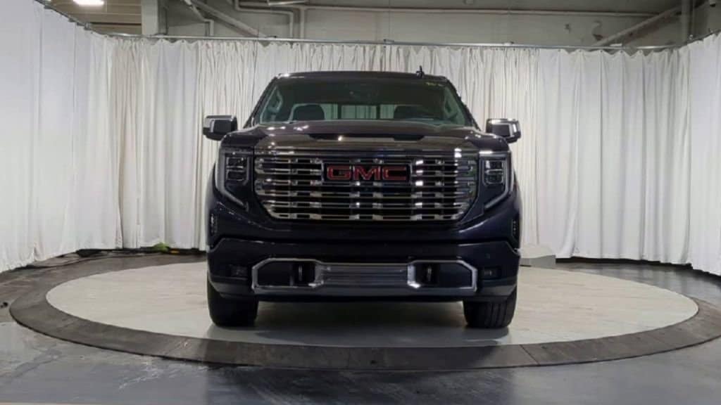 Thumbnail: 2023 GMC Sierra 1500 - 3