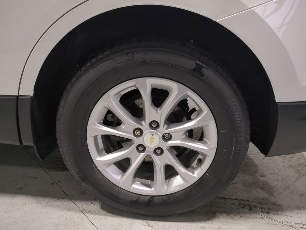 Thumbnail: 2021 Chevrolet Equinox - 17