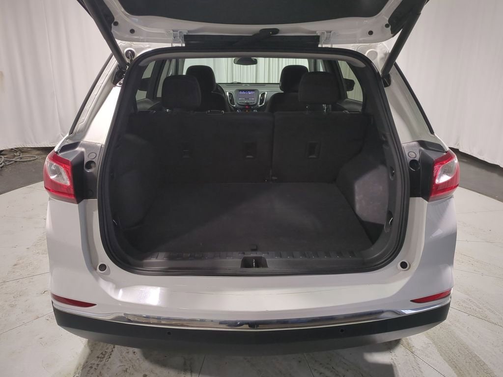 Thumbnail: 2021 Chevrolet Equinox - 40