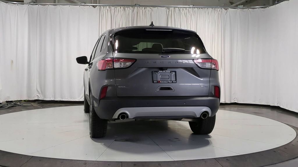Thumbnail: 2022 Ford Escape - 9