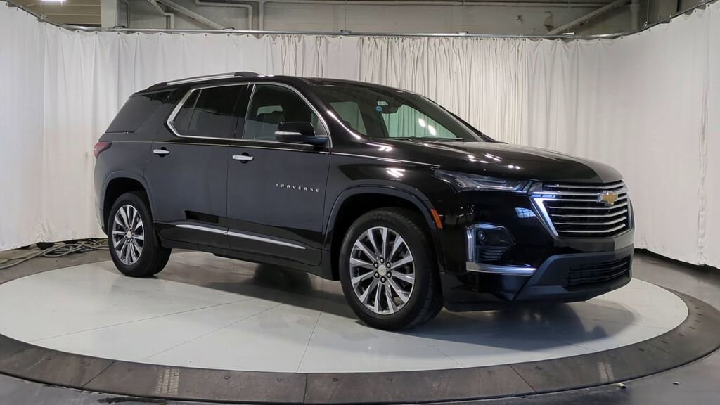 Used 2023 Chevrolet Traverse Premier SUV