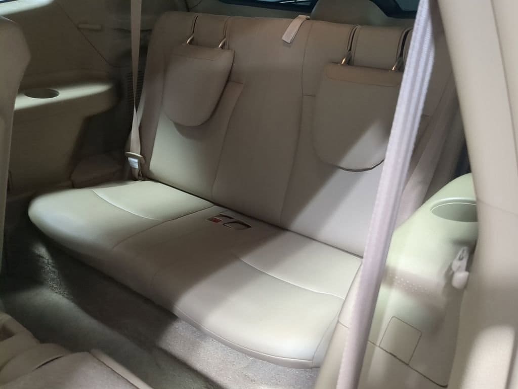 Thumbnail: 2010 Toyota Highlander - 33