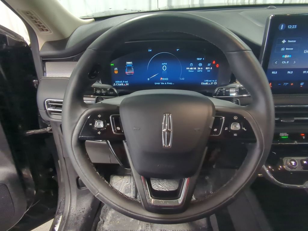 Thumbnail: 2023 Lincoln Corsair - 37