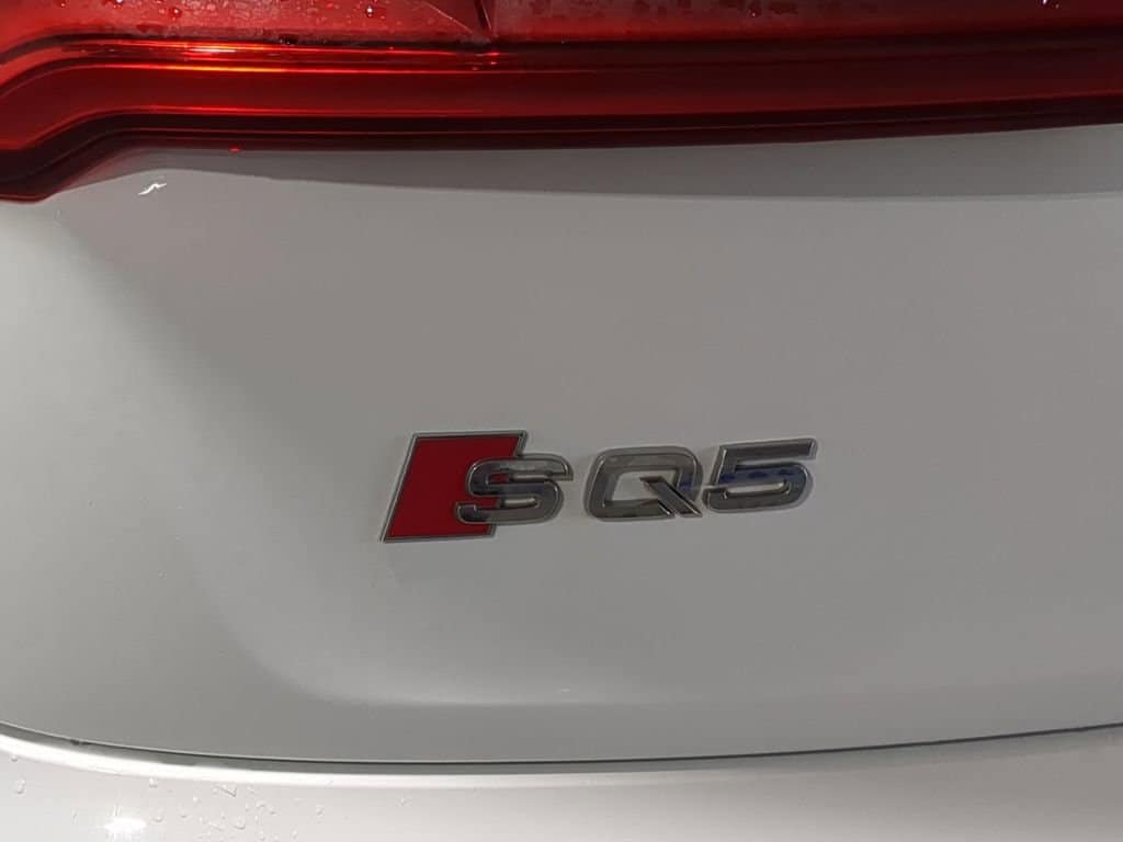 Thumbnail: 2018 Audi SQ5 - 24