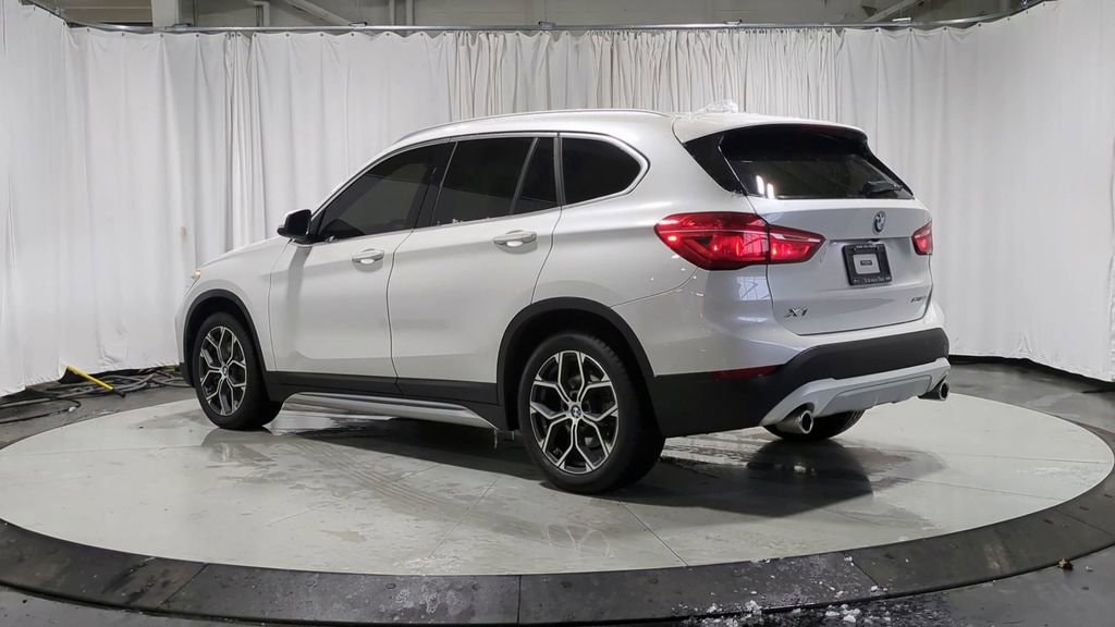 Thumbnail: 2021 BMW X1 - 8