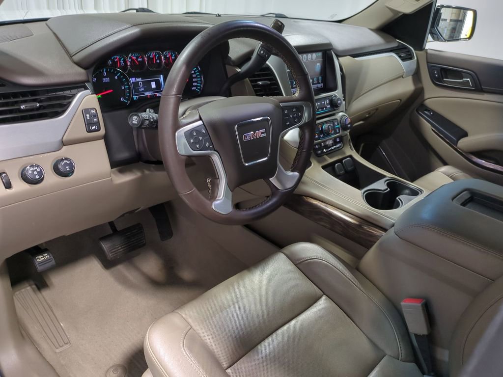 Thumbnail: 2023 Chevrolet Tahoe - 12