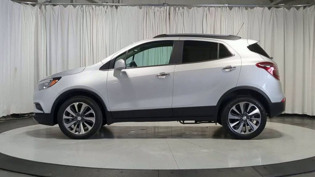 Thumbnail: 2022 Buick Encore - 5