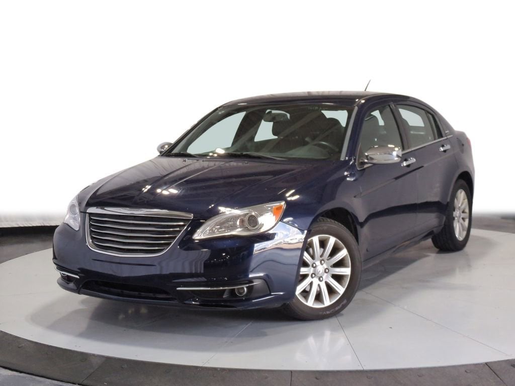 2014 Chrysler 200 Limited -
                  Troy, MI