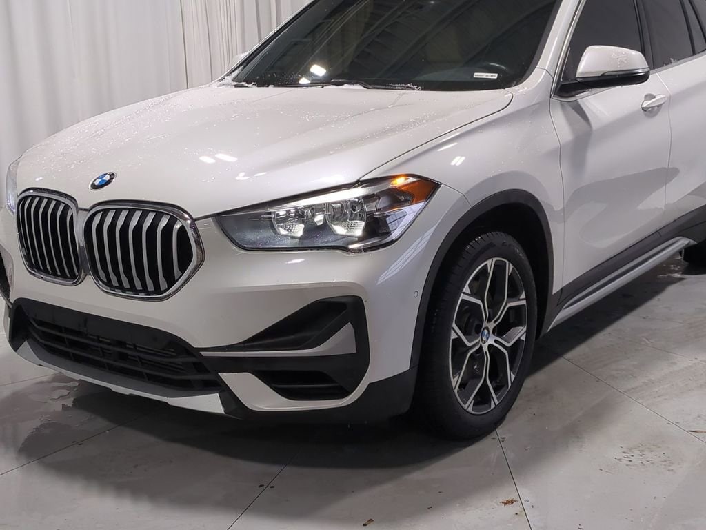 Thumbnail: 2021 BMW X1 - 14