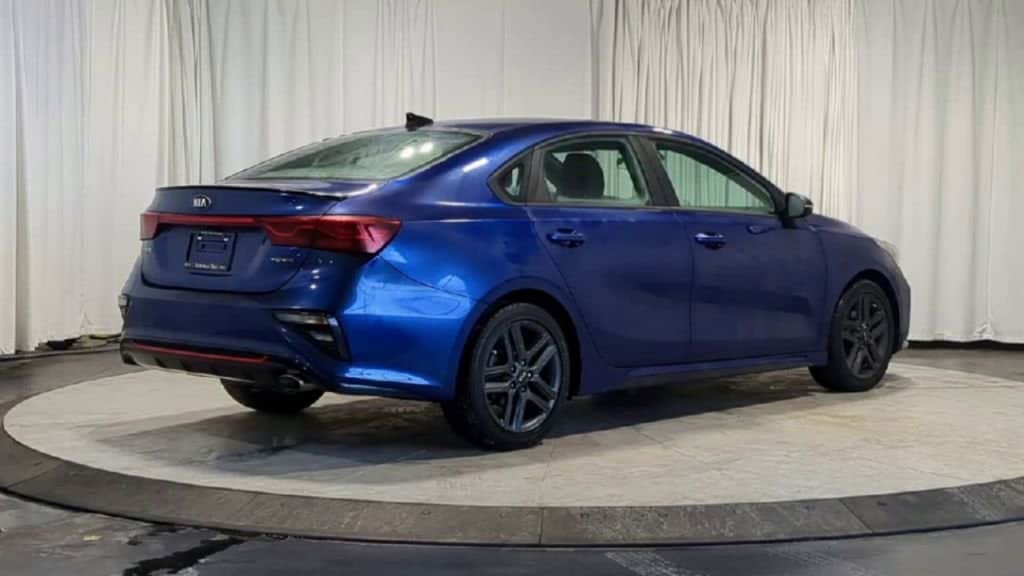 Thumbnail: 2020 Kia Forte - 10