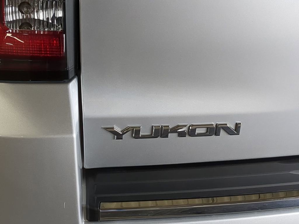 Thumbnail: 2020 GMC Yukon - 16