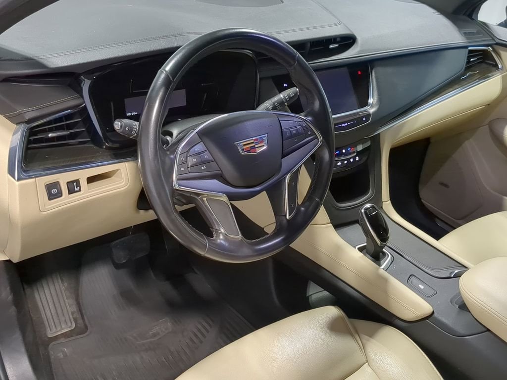 Thumbnail: 2019 Cadillac XT5 - 12