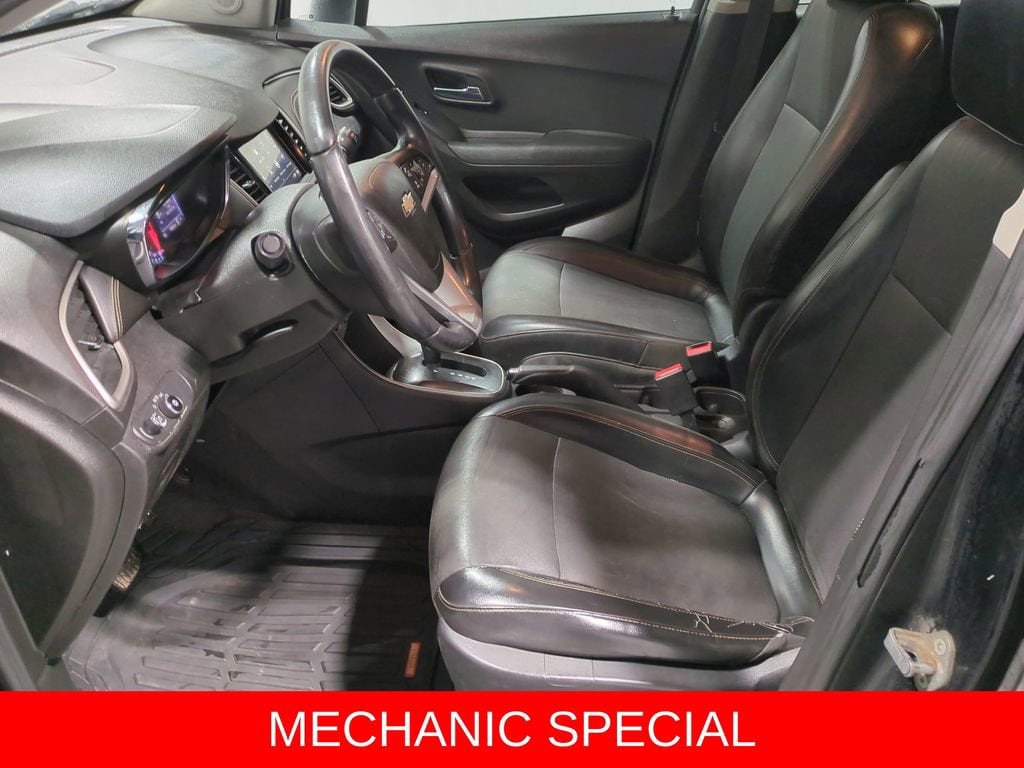 Thumbnail: 2018 Chevrolet Trax - 16