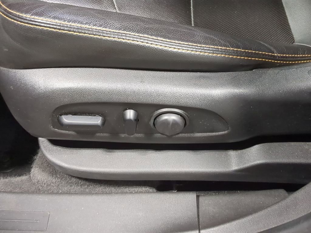 Thumbnail: 2020 GMC Terrain - 21