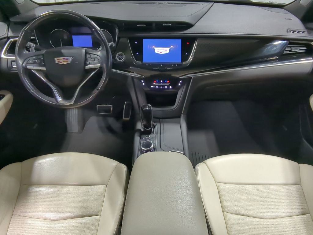 Thumbnail: 2021 Cadillac XT6 - 29