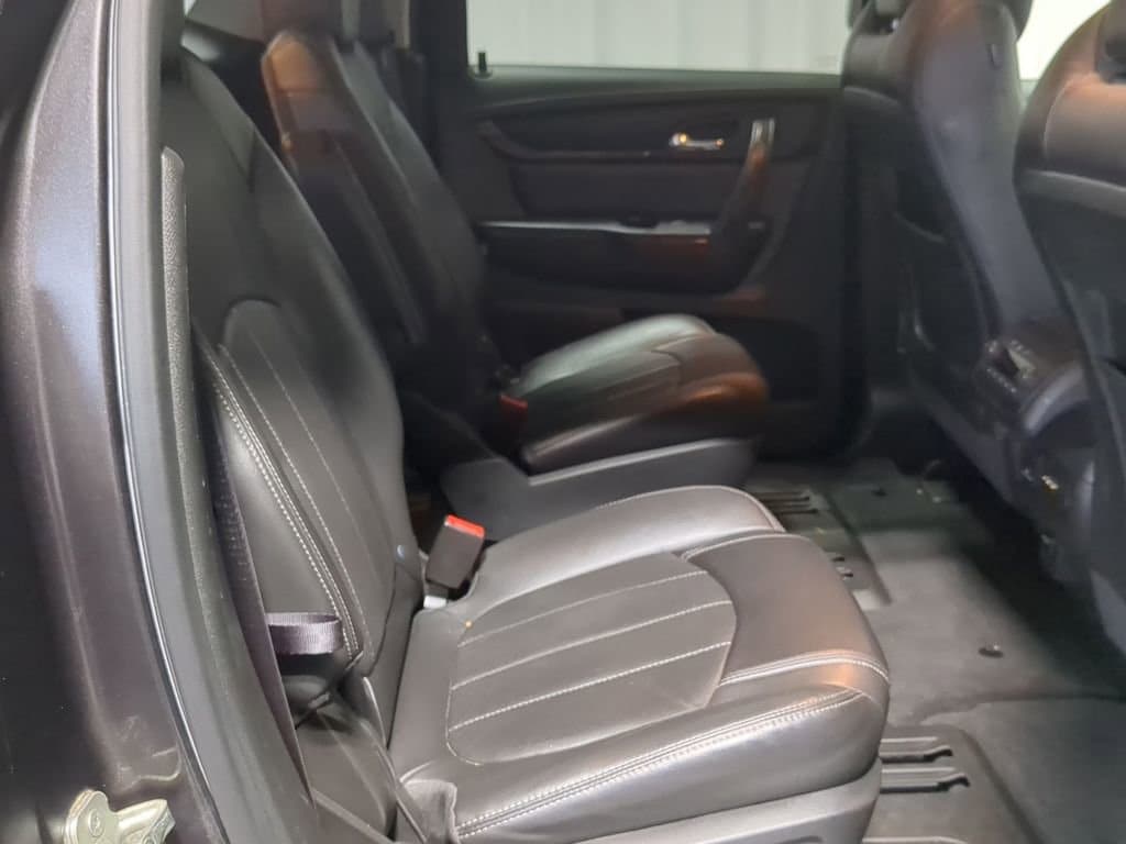 Thumbnail: 2015 GMC Acadia - 34