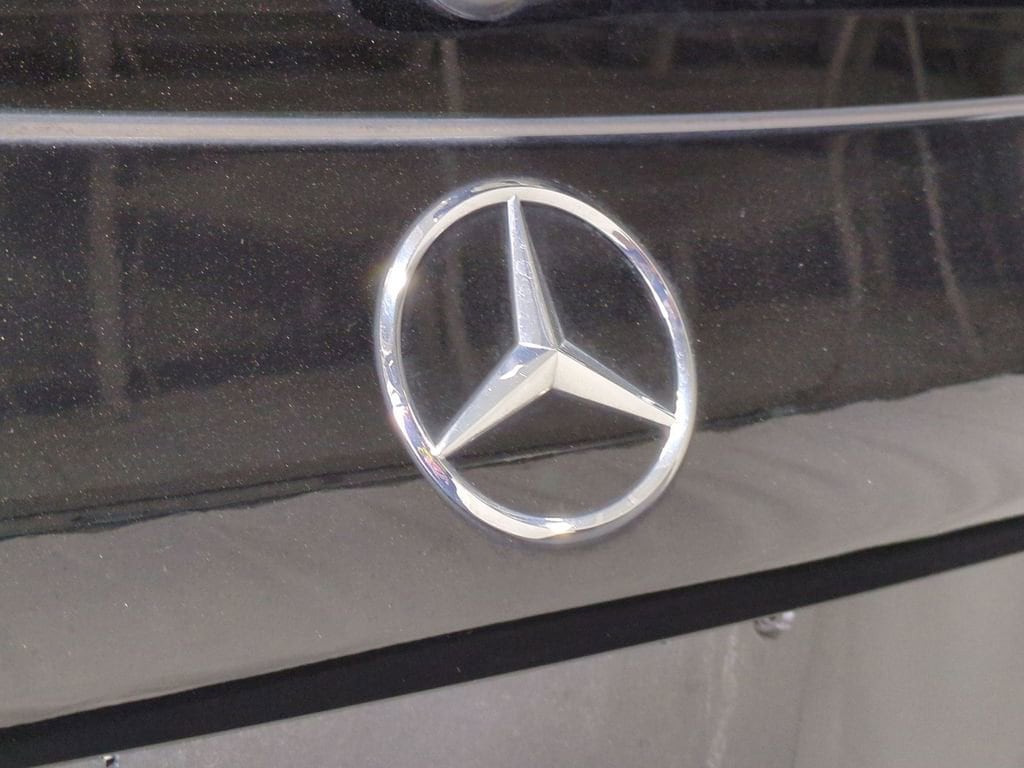 Thumbnail: 2020 Mercedes-Benz GLC - 13