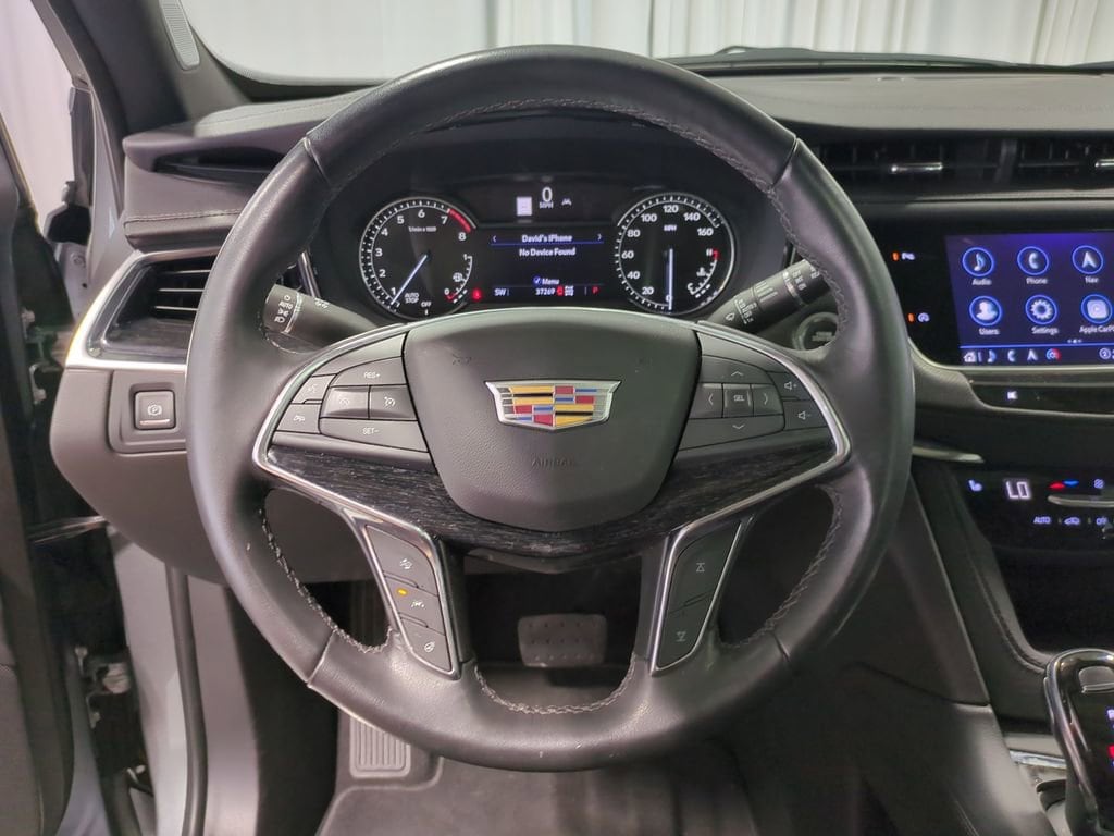 Thumbnail: 2023 Cadillac XT5 - 21