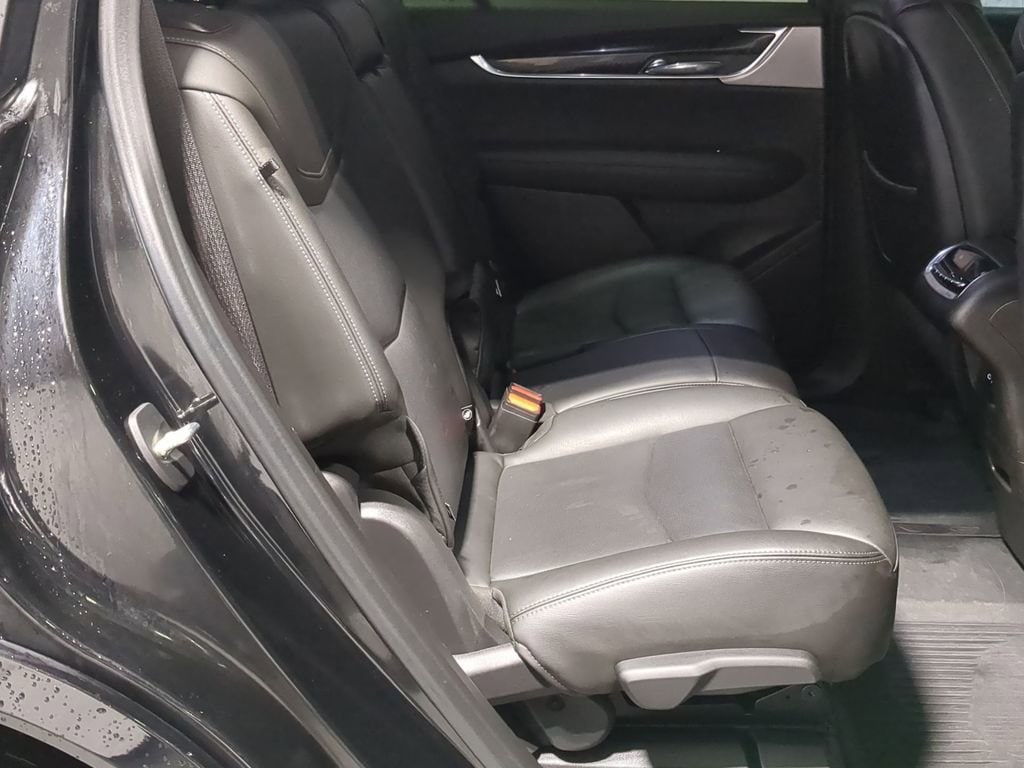 Thumbnail: 2023 Cadillac XT6 - 35