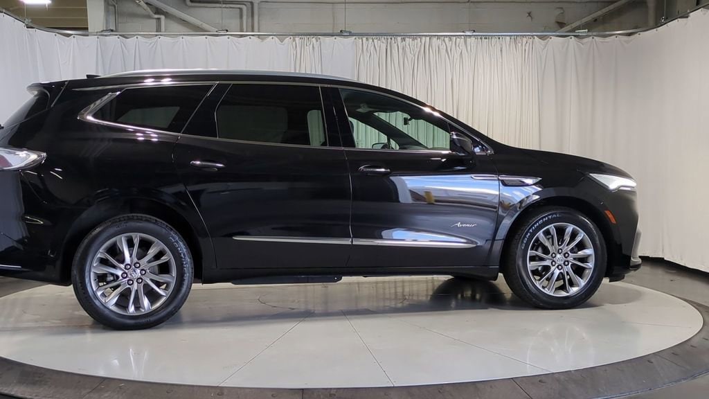 Thumbnail: 2023 Buick Enclave - 9