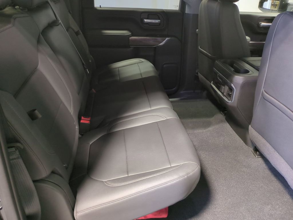 Thumbnail: 2021 Chevrolet Silverado 3500 - 24