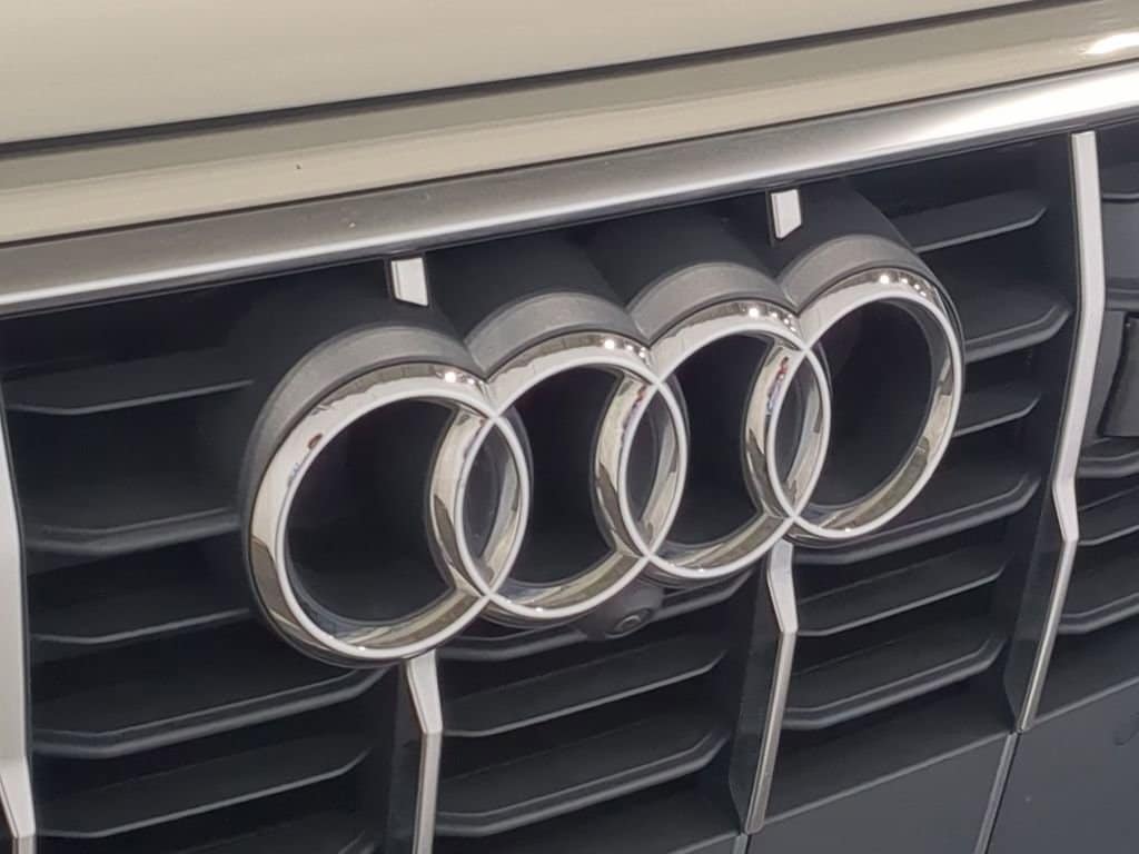 Thumbnail: 2022 Audi Q7 - 15