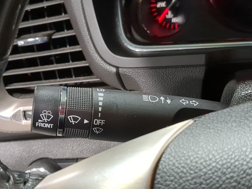 Thumbnail: 2015 GMC Acadia - 42