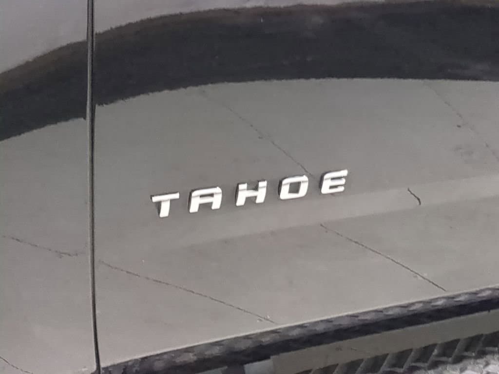 Thumbnail: 2018 Chevrolet Tahoe - 16