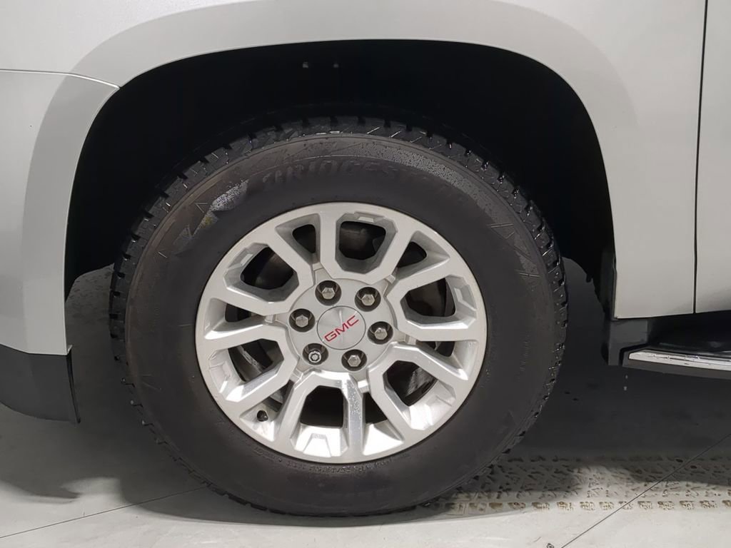 Thumbnail: 2016 GMC Yukon - 17