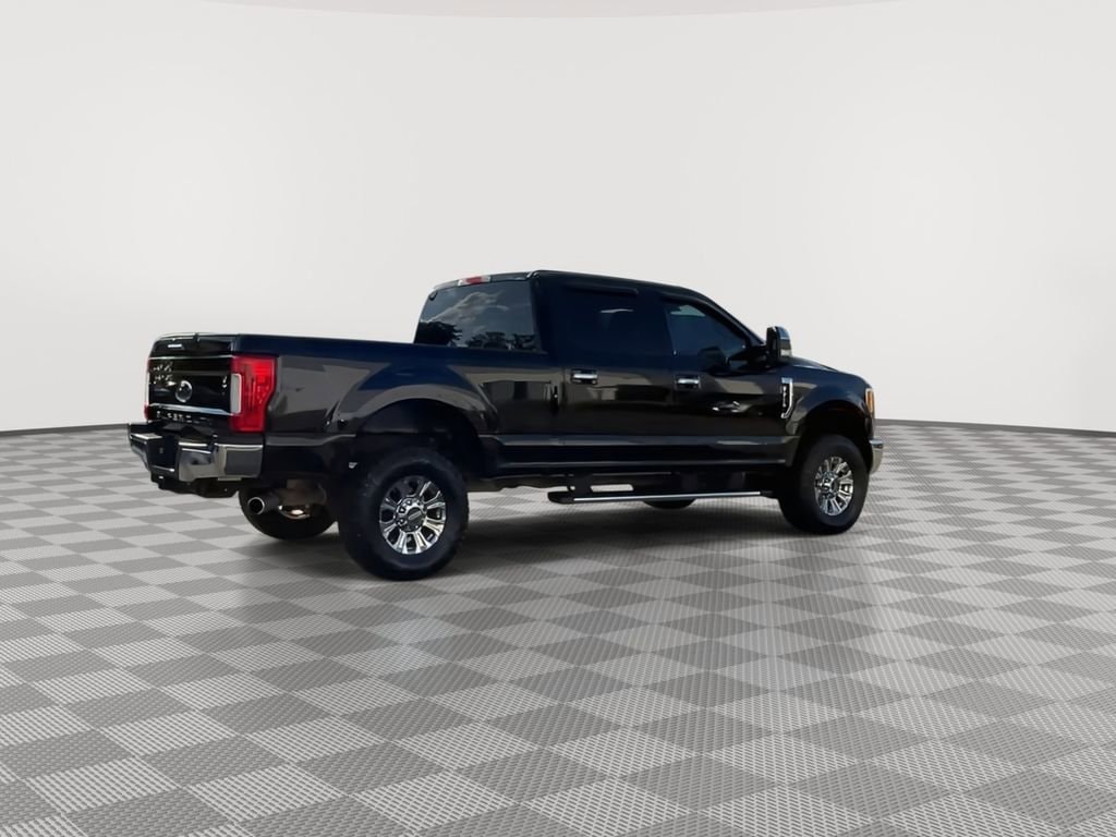 Thumbnail: 2017 Ford Econoline - 10