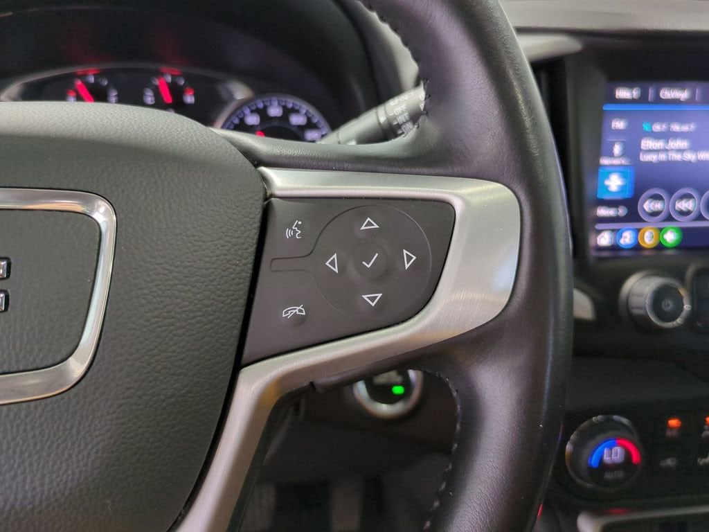 Thumbnail: 2022 GMC Terrain - 29
