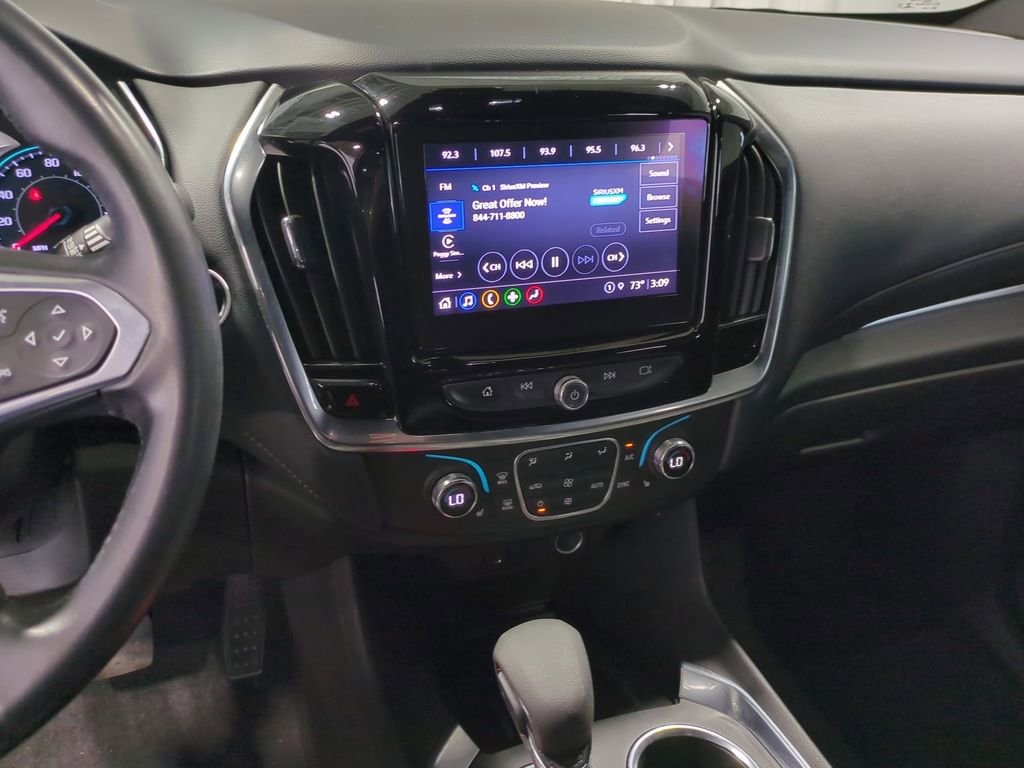 Thumbnail: 2022 Chevrolet Traverse - 33