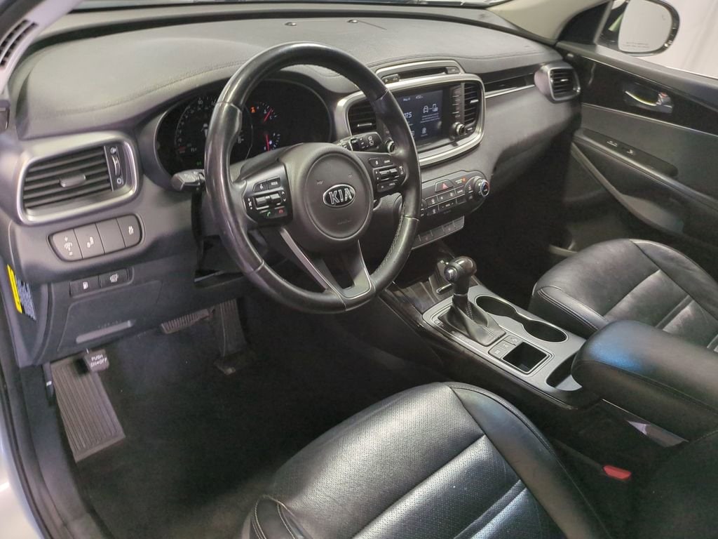 Thumbnail: 2018 Kia Sorento - 12