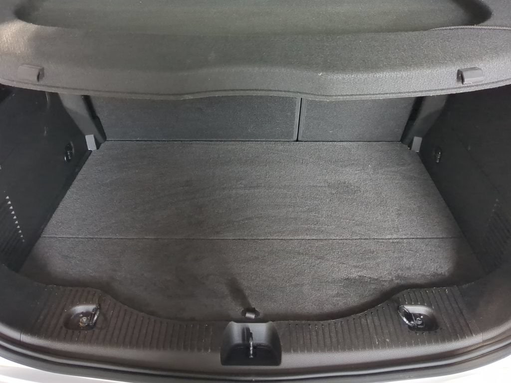 Thumbnail: 2019 Chevrolet Trax - 36