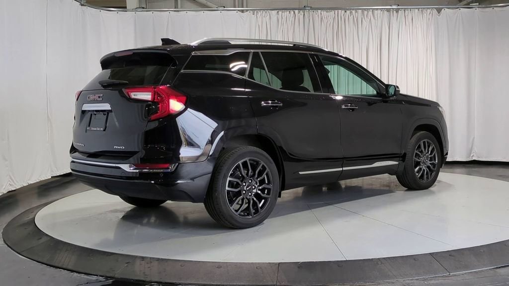 Thumbnail: 2023 GMC Terrain - 10
