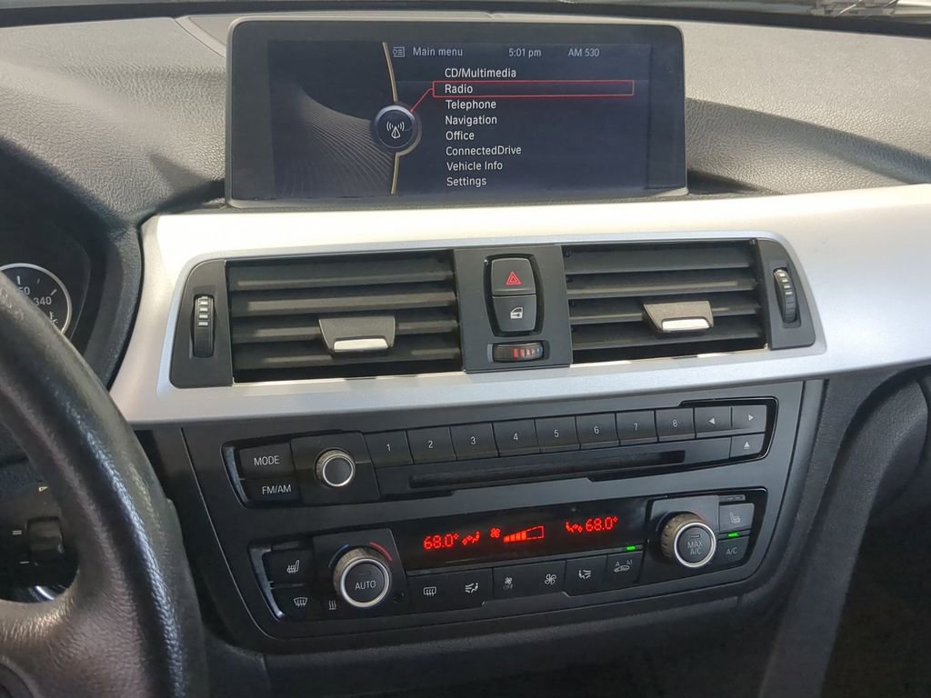 Thumbnail: 2013 BMW 3 Series - 35