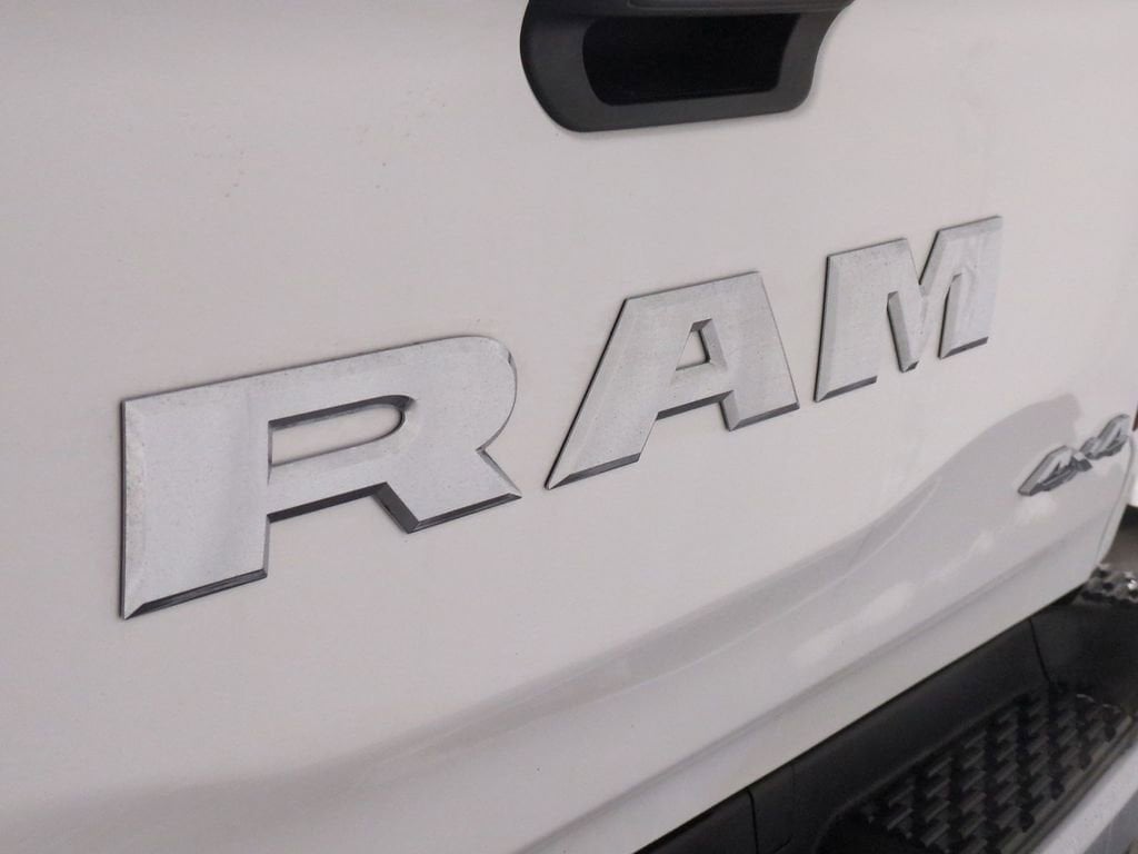 Thumbnail: 2025 RAM 1500 - 15