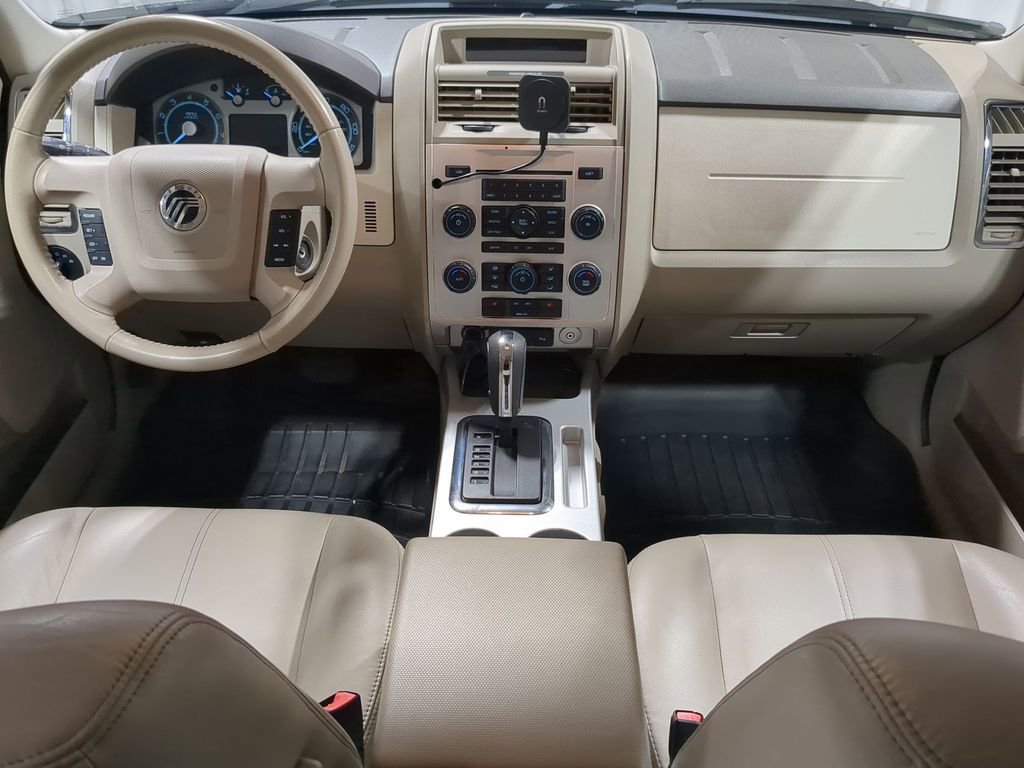 Thumbnail: 2008 Mercury Mariner - 17