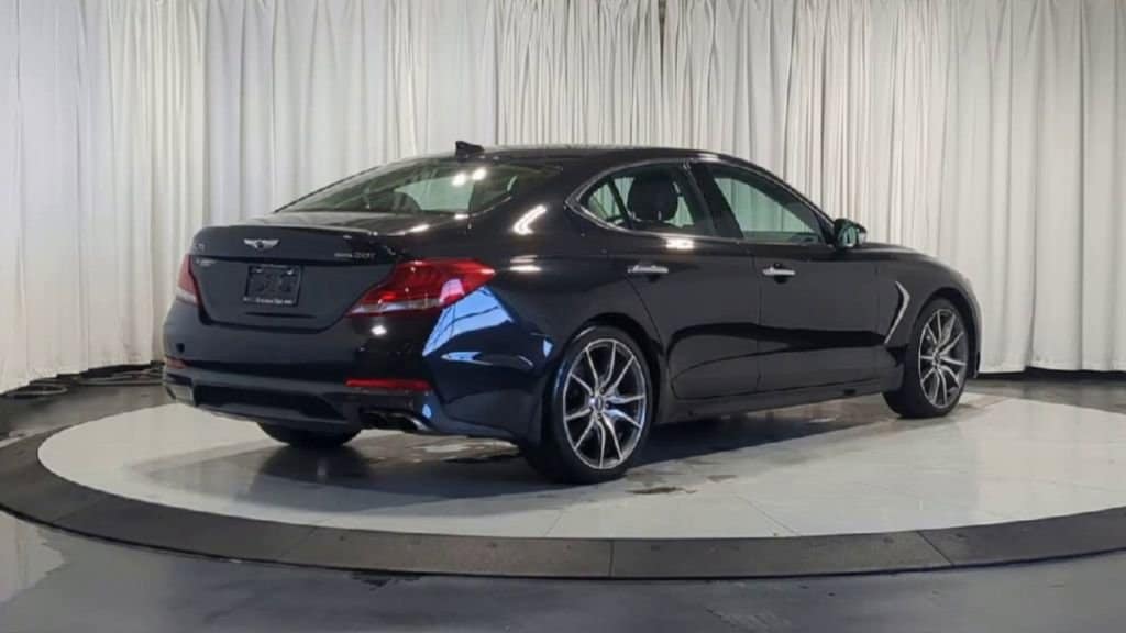 Thumbnail: 2019 Genesis G70 - 10