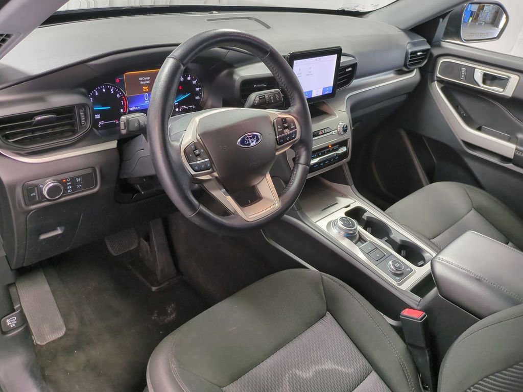 2022 Ford Explorer XLT 10