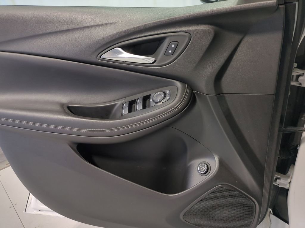 Thumbnail: 2022 Buick Encore GX - 29