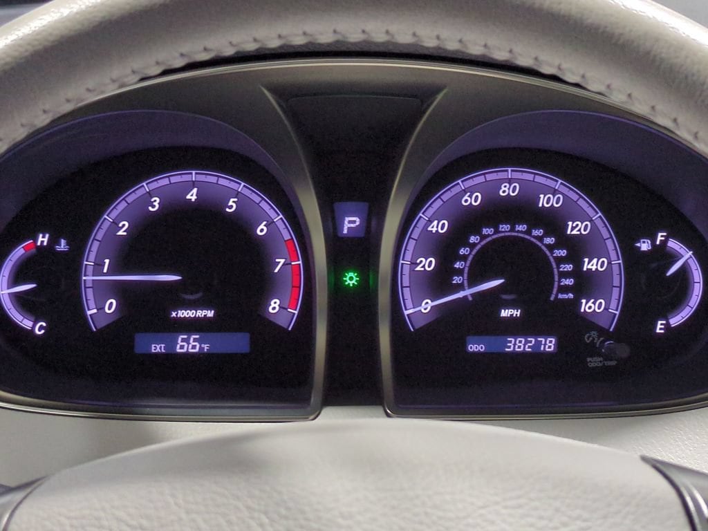 Thumbnail: 2011 Toyota Avalon - 38