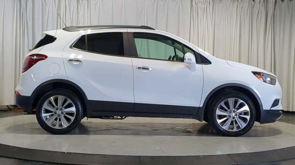 Thumbnail: 2019 Buick Encore - 11