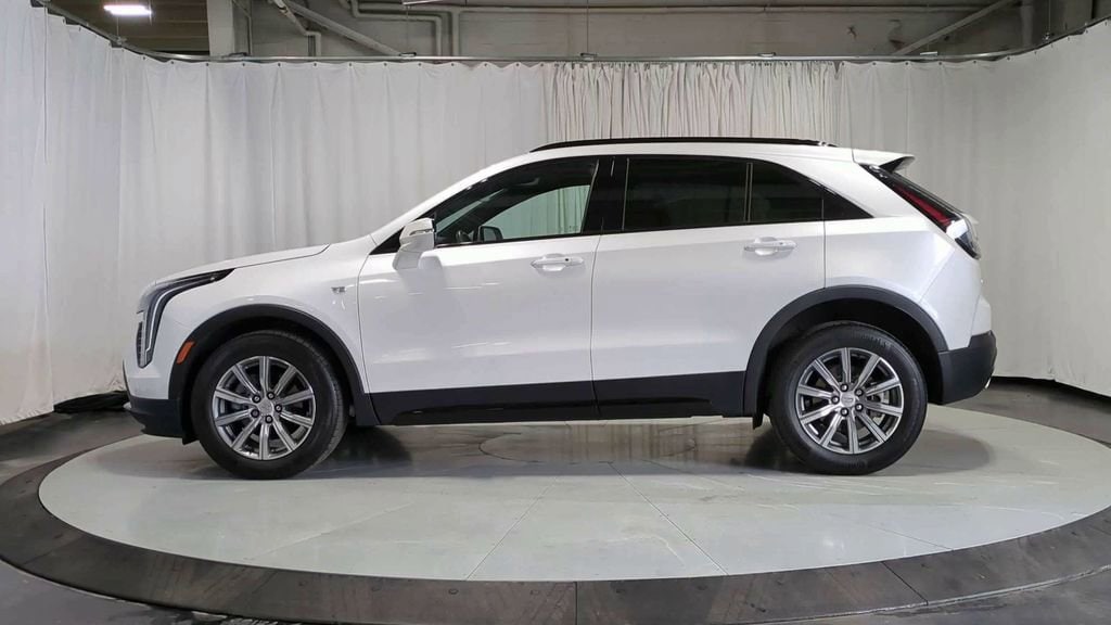 Thumbnail: 2023 Cadillac XT4 - 5
