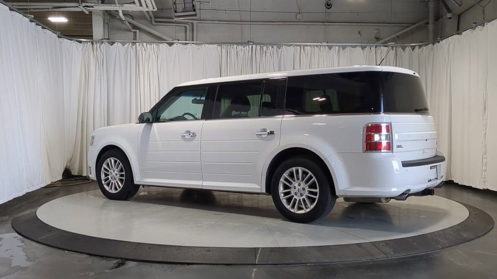 Thumbnail: 2016 Ford Flex - 7