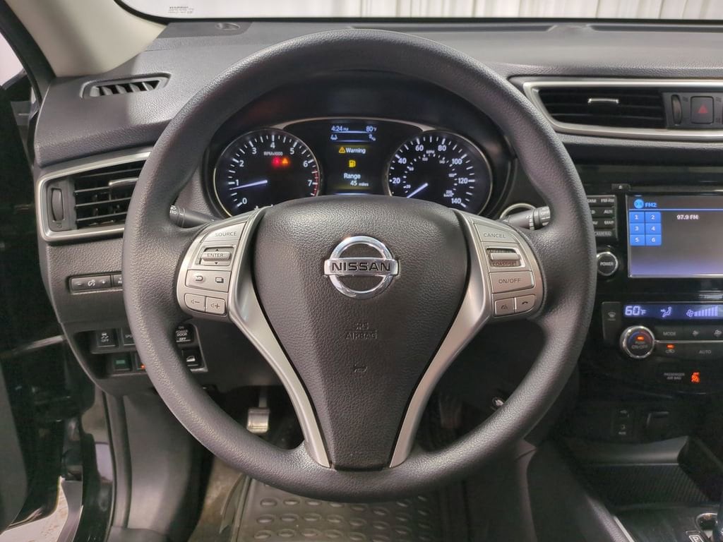 Thumbnail: 2015 Nissan Rogue - 24